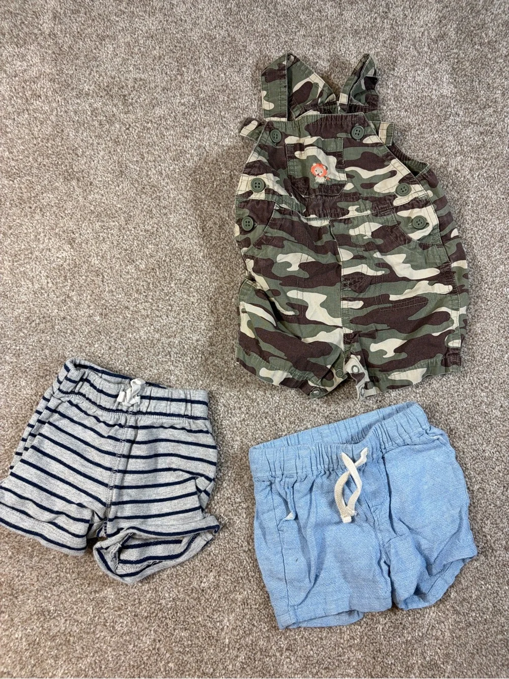 Baby Boys' 17 Piece Clothes Lot 0-3 Months, Gerber,H&M,